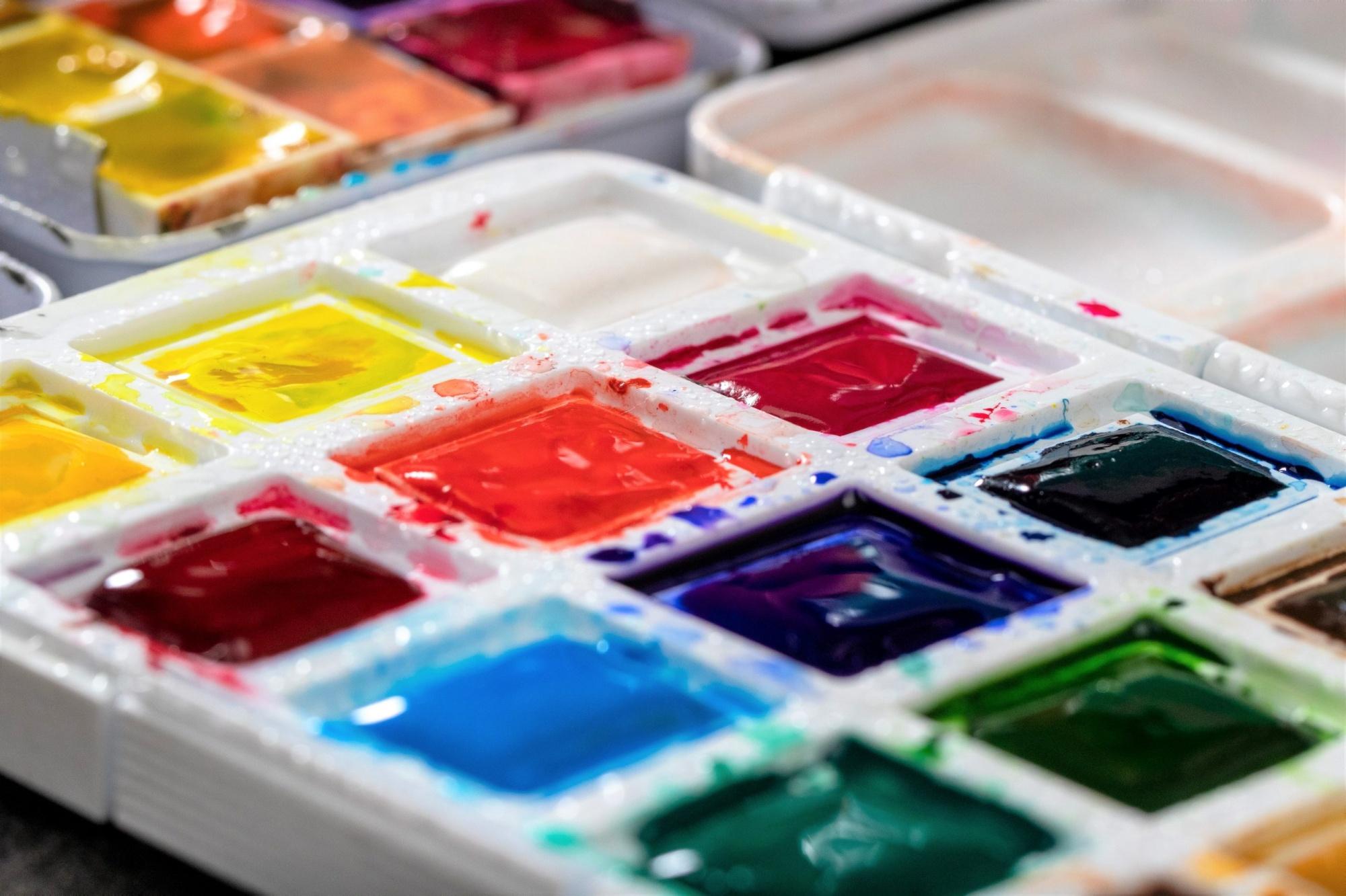 What Is Gouache Paint (A Complete Beginner's Guide)